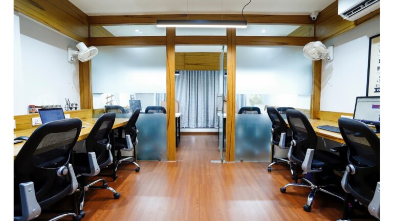 Office Interior Designer services In Ahmedabad 768x432